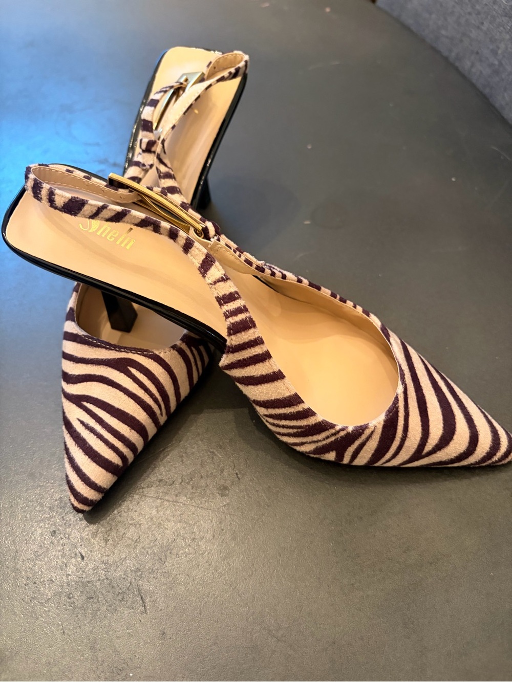 SHEIN Pointed Slingback Flats in Purple Zebra Print new without box